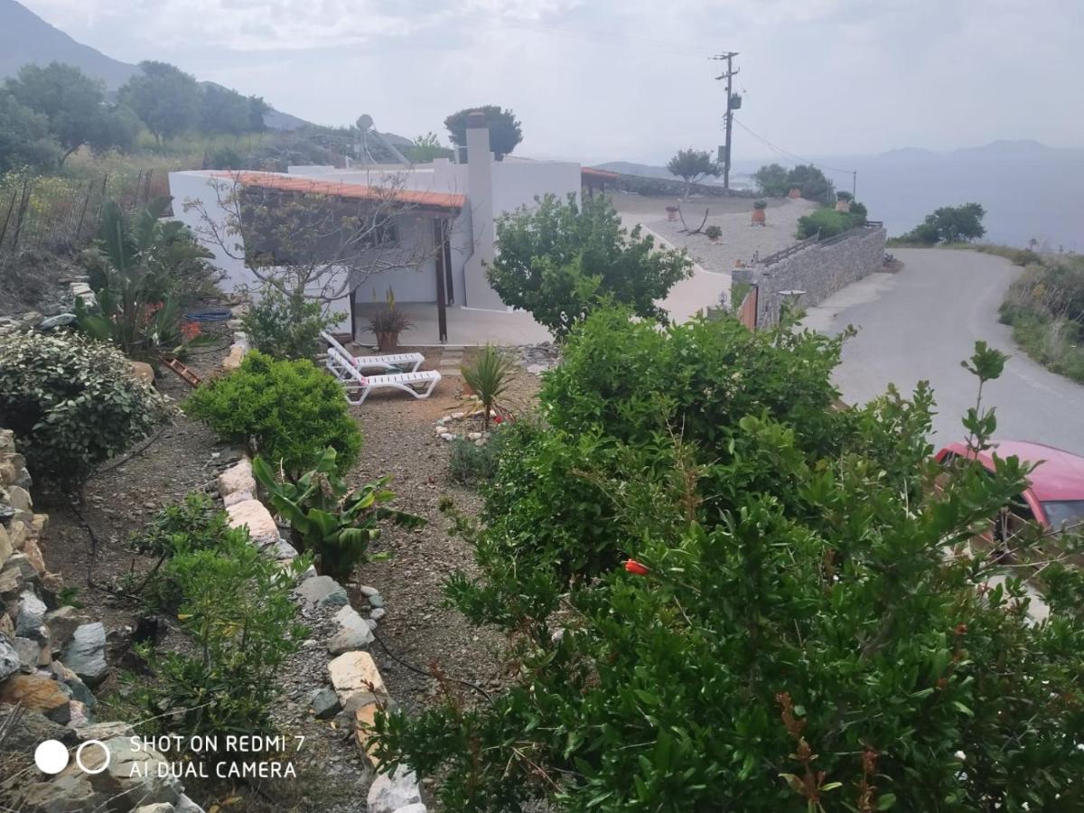Villa Natassa'S View Kerames Esterno foto